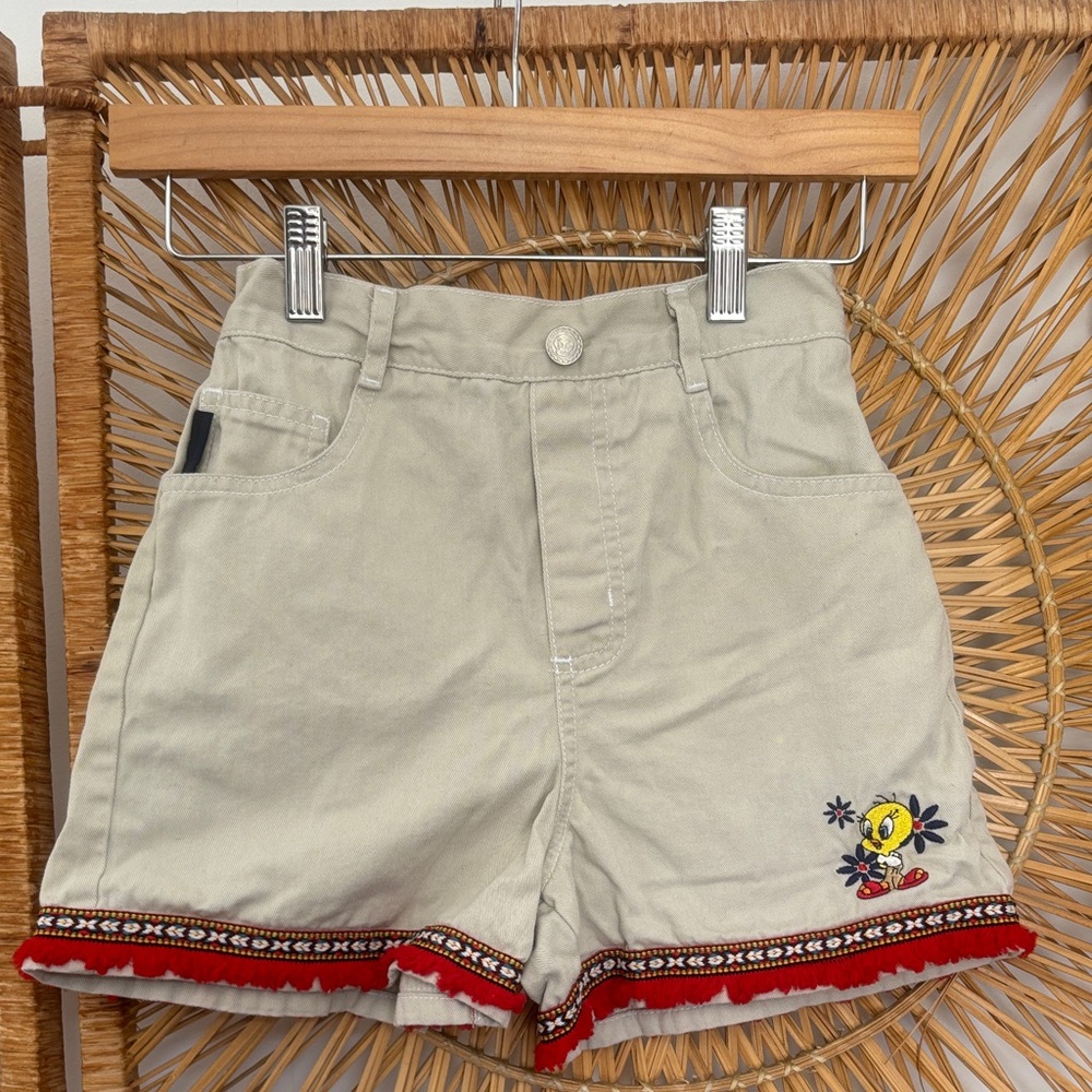 Vintage 1999 kids Embroidered tweety bird shorts